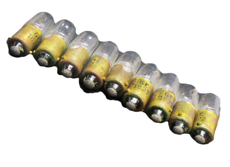JET — Replacement Light Bulb for 7060 Horizontal Band Saw